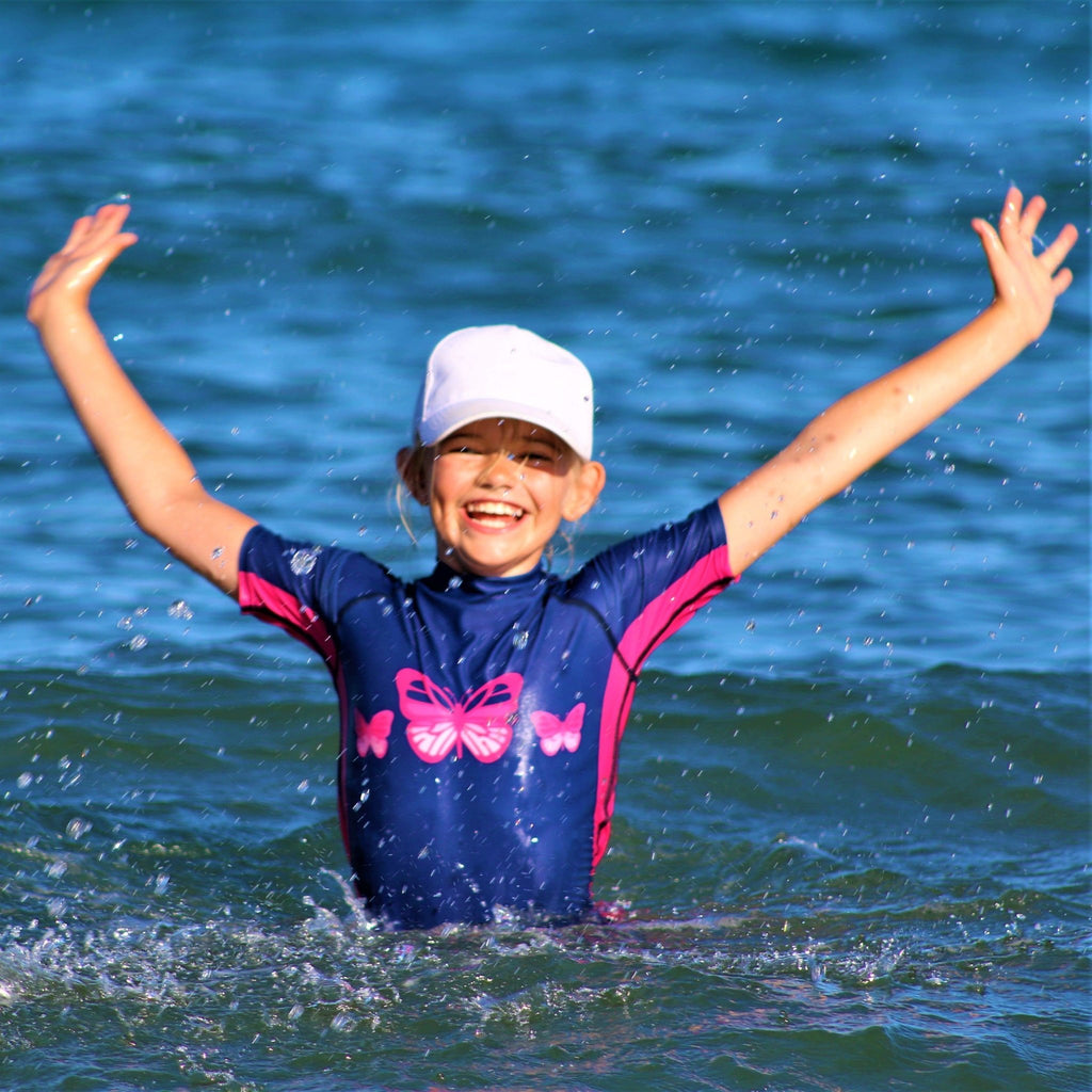 Girls Short Sleeve Rash Vest. Kids Swimwear sun protection UV beachwear4-5yrs 6-7yrs 8-9yrs 10-11yrs - Jody and Lara