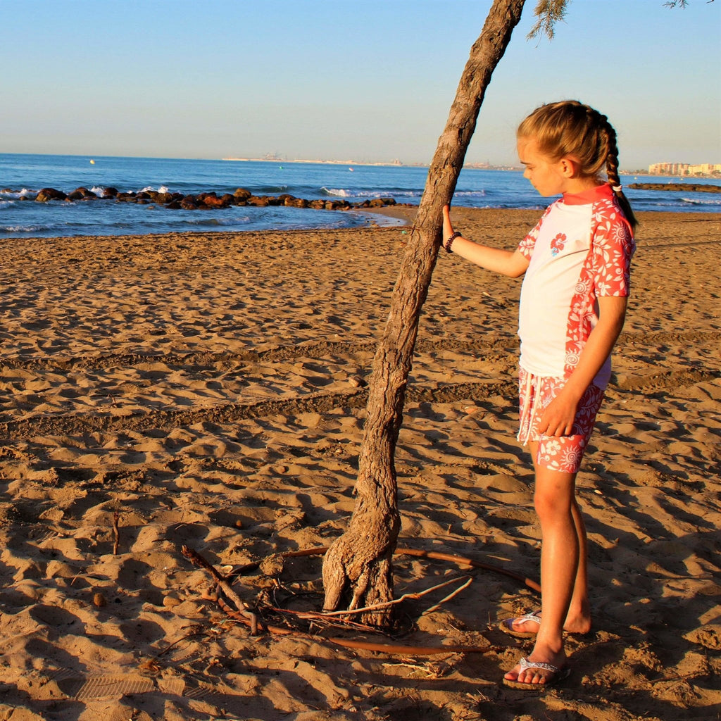 California Sunshine White and Coral Kids Short Sleeve Rash Vest Age 4-11yrs - Jody and Lara